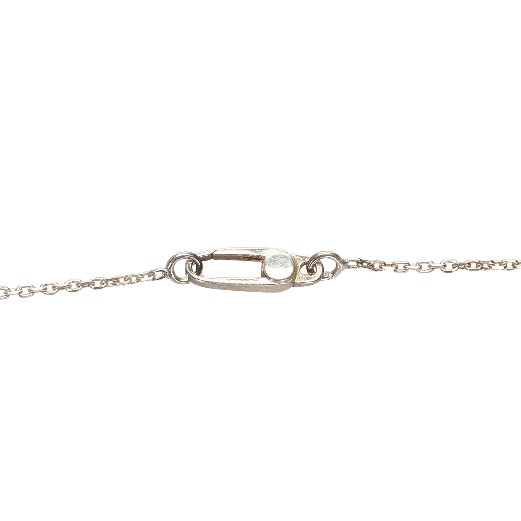 Gucci Silver Pendant Necklace (SHG-22428)