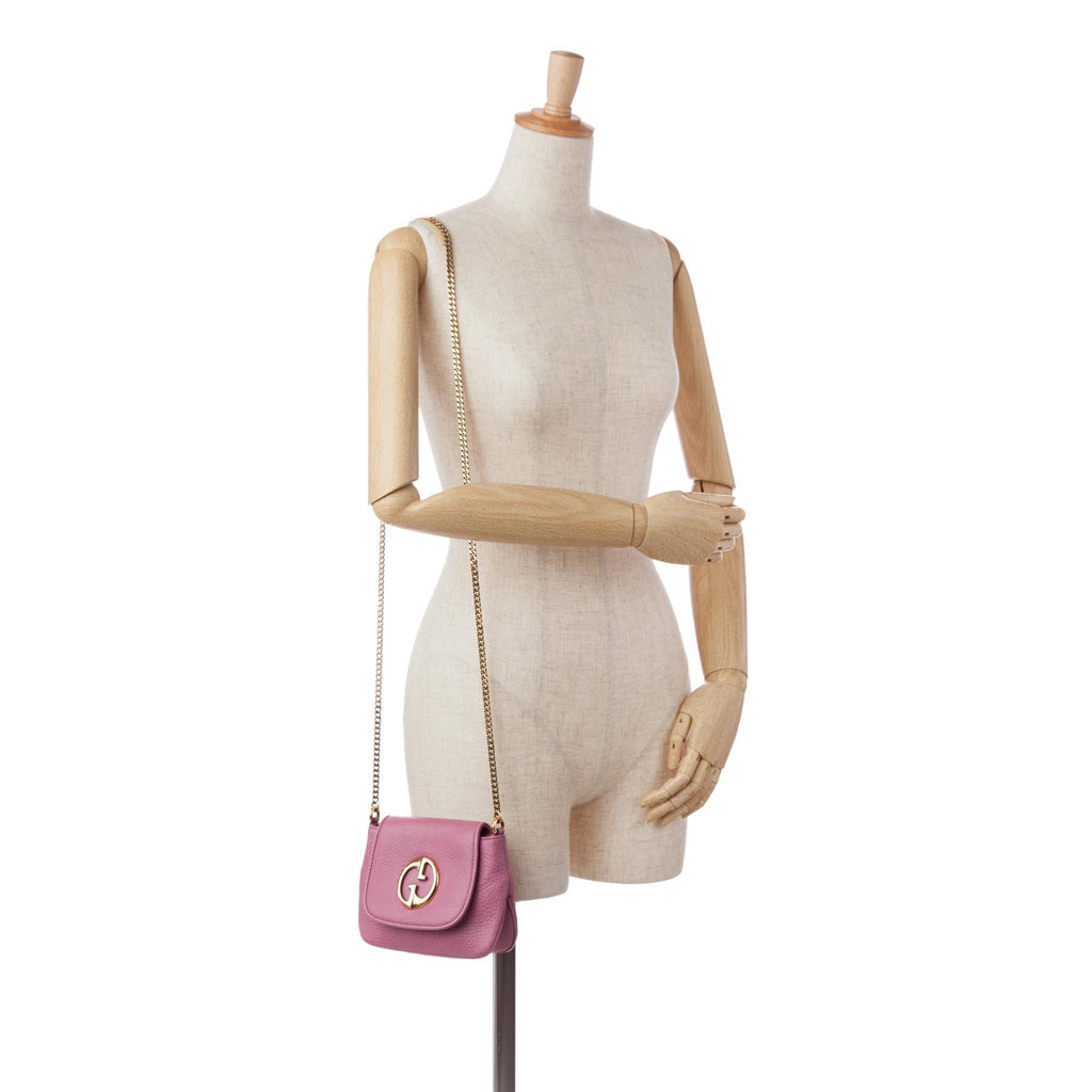 Gucci Small 1973 Leather Chain Crossbody bag (SHG-36049)