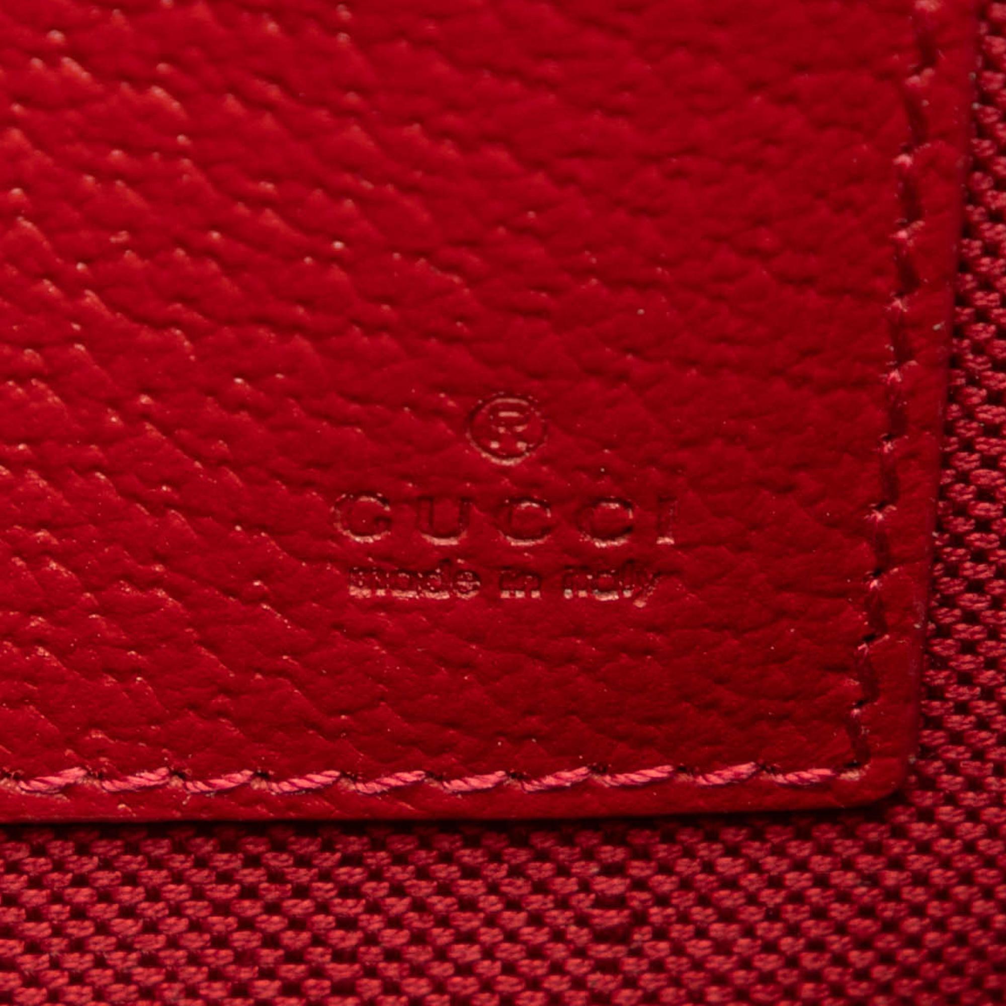 Gucci Small Bicolor GG Supreme Pouch