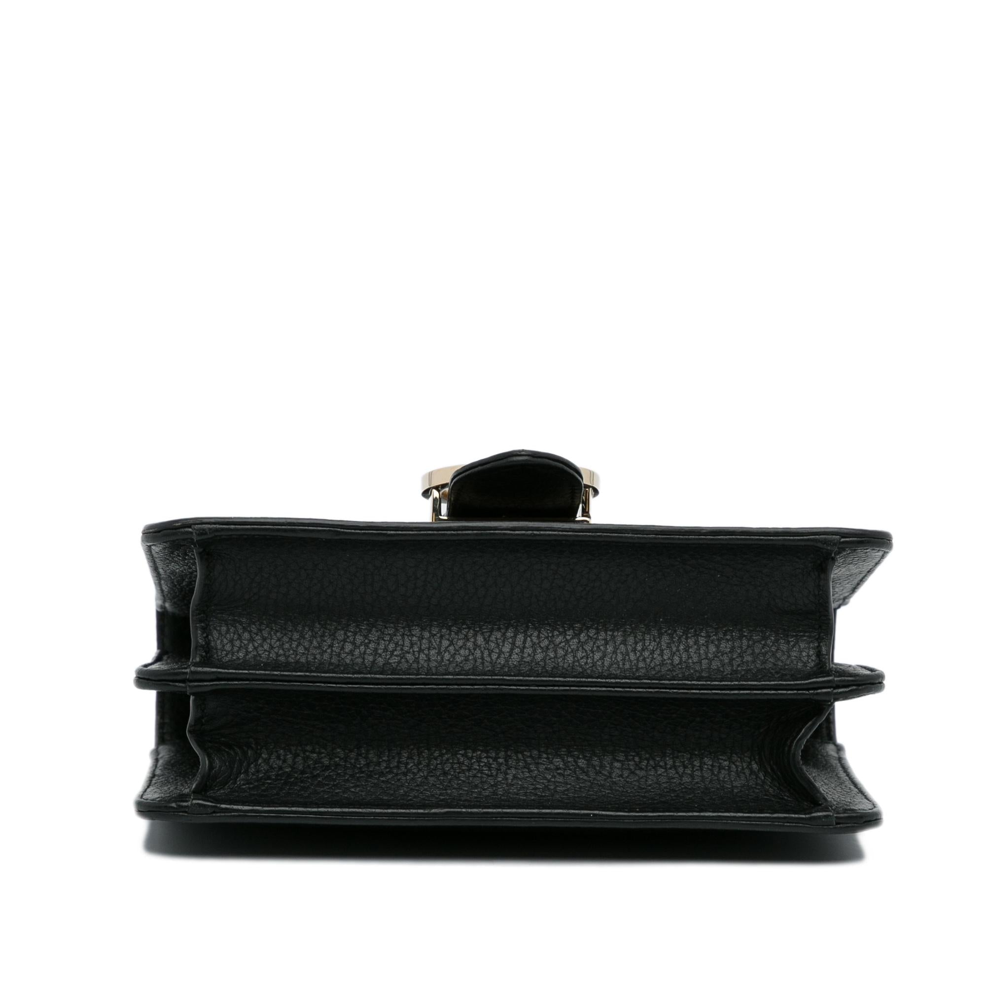 Gucci Small Dollar Interlocking G Crossbody (SHG-v0CaUw)