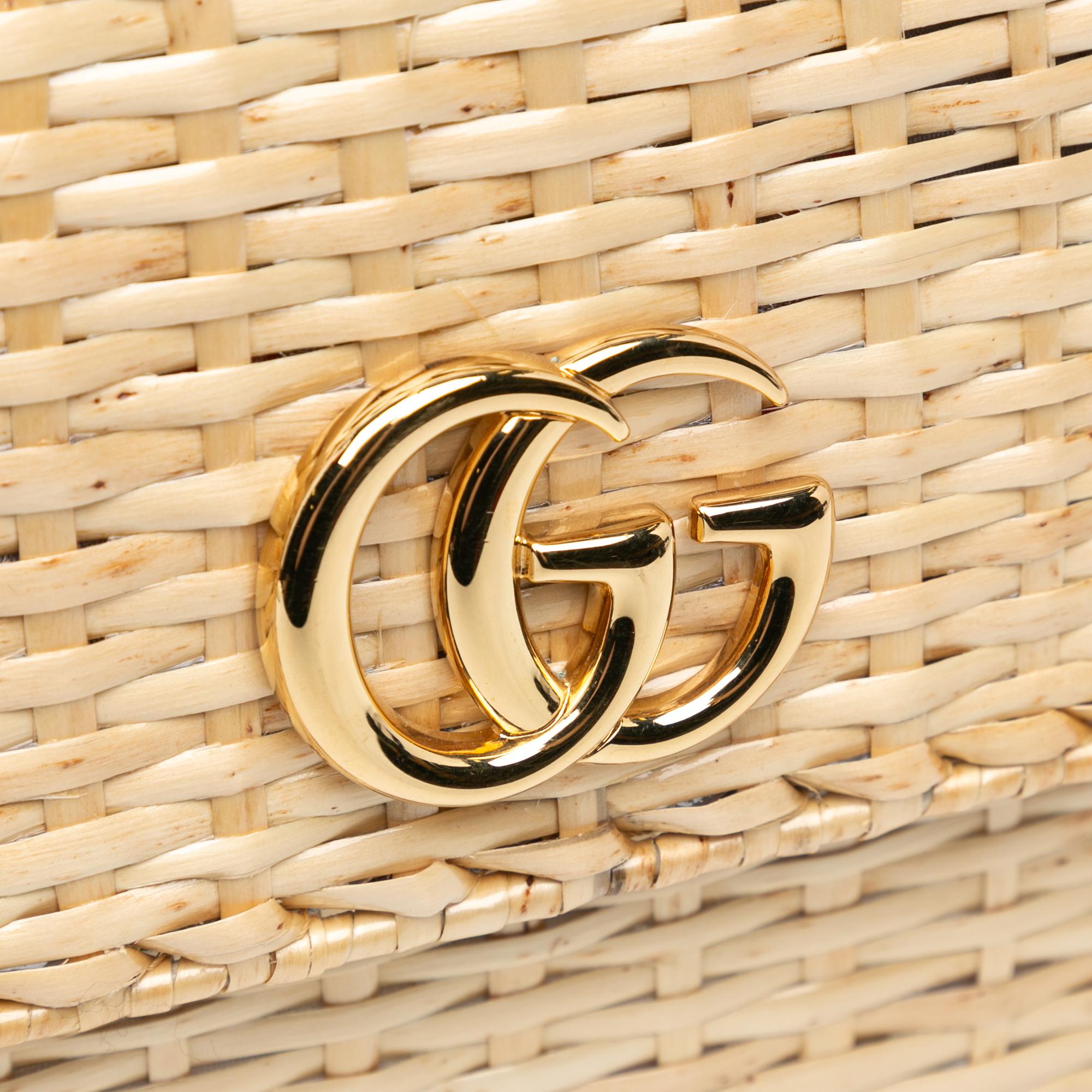 Gucci Small GG Marmont Glazed Wicker Flap (SHG-kgHeVf)