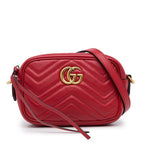 Gucci Small GG Marmont Matelasse Crossbody (SHG-MMqwXR)