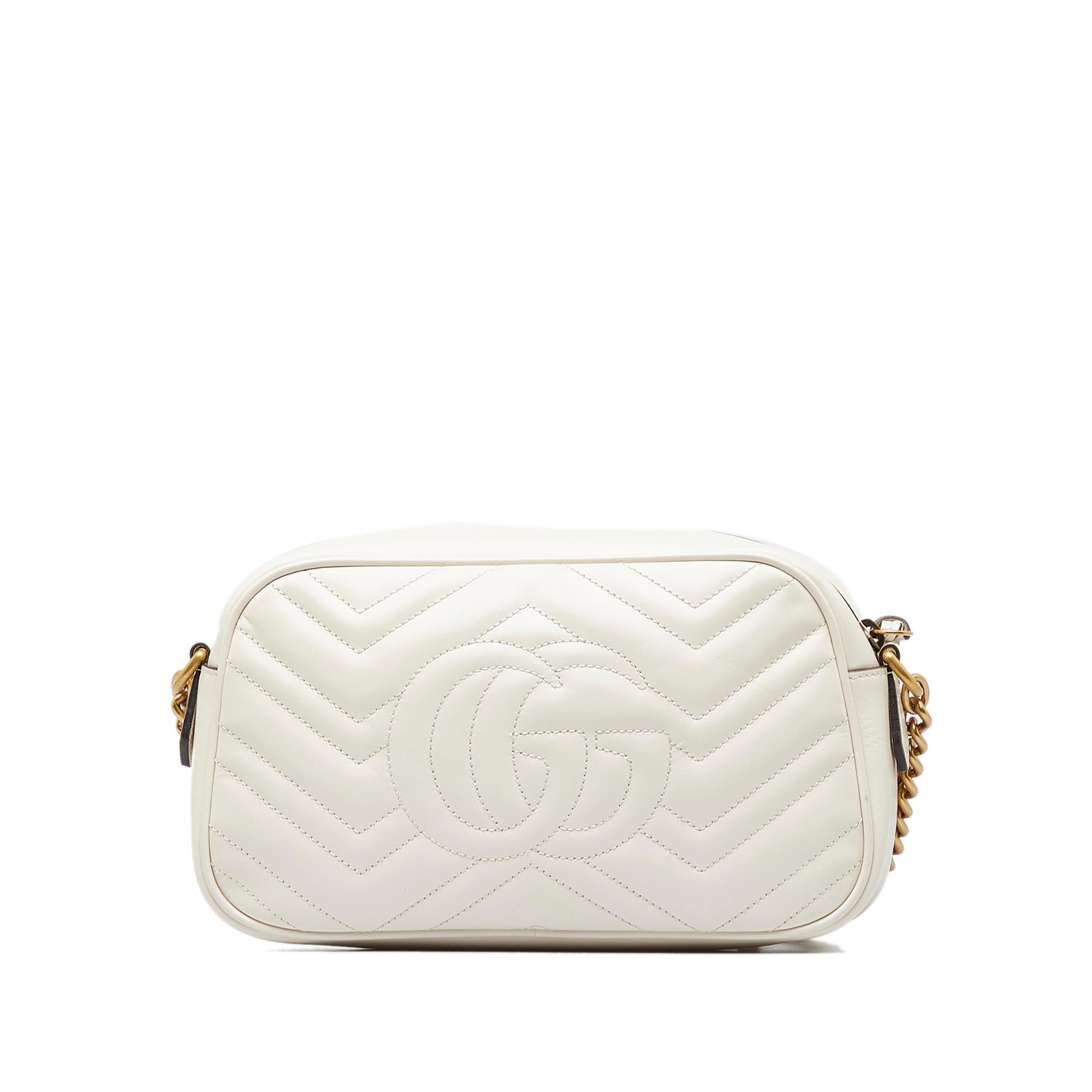 Gucci Small GG Marmont Matelasse Crossbody (SHG-WnmqBb)