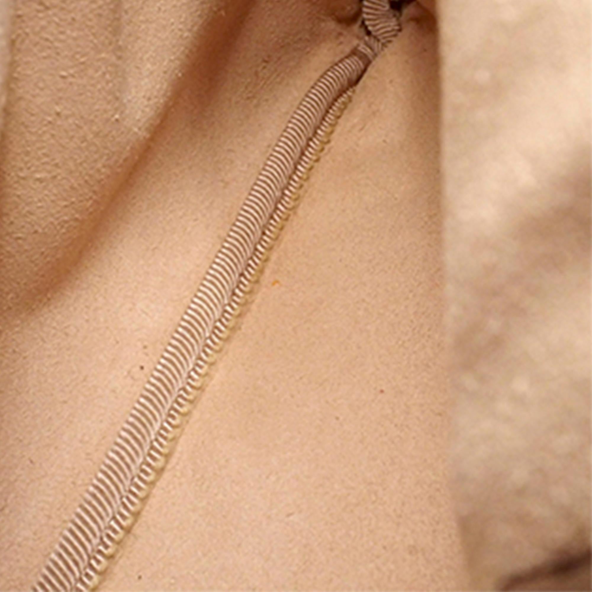 Gucci Small GG Marmont Matelasse Double Zip Pochette (SHG-TGr70z)