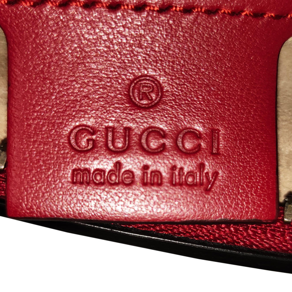 Gucci Small GG Marmont Matelasse Top Handle (SHG-35272)