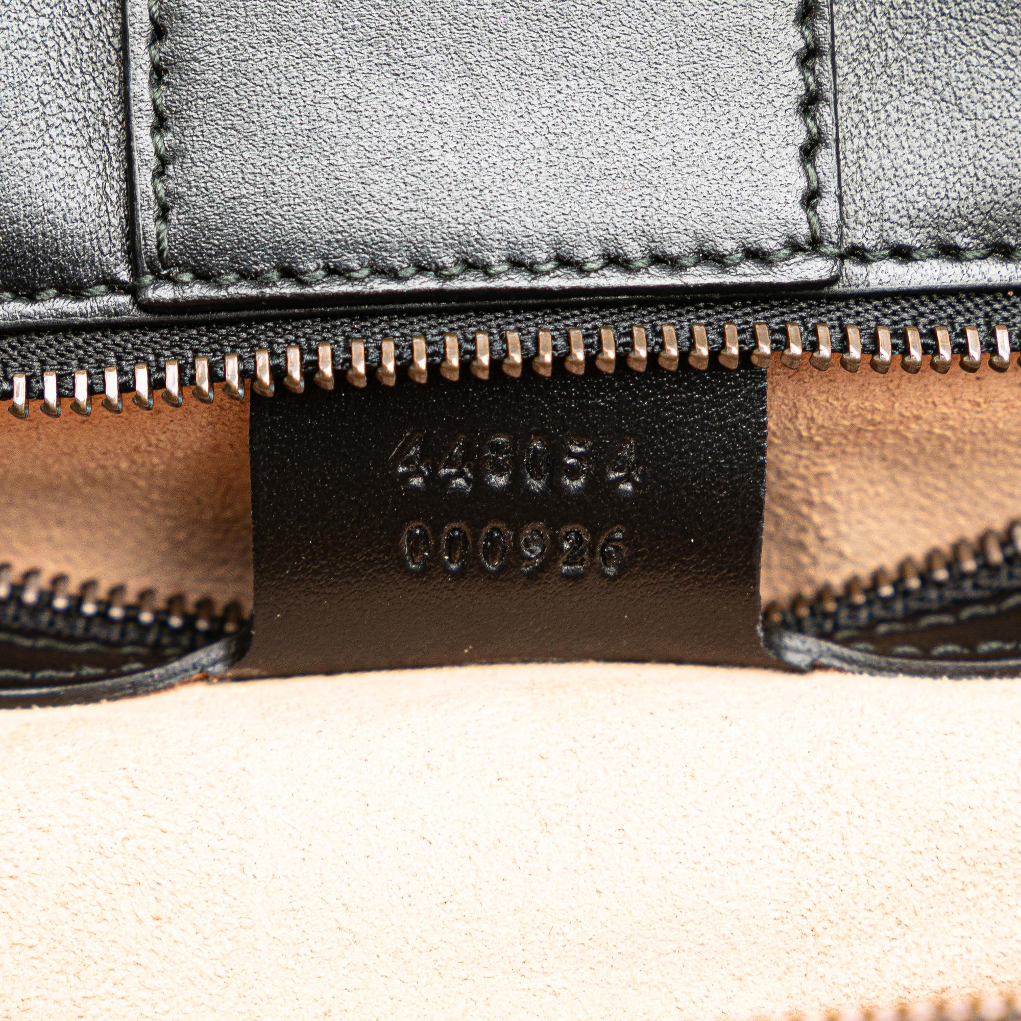 Gucci Small GG Marmont Matelasse Tote (SHG-SEH8S6)