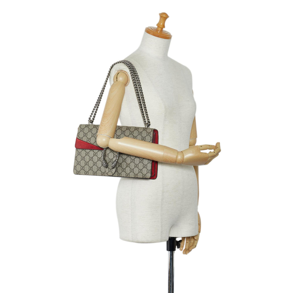 Gucci Small GG Supreme Dionysus Shoulder Bag (SHG-Du65oF)