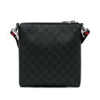 Gucci Small GG Supreme Messenger Bag (SHG-v3moky)