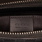 Gucci Small GG Supreme Messenger Bag (SHG-v3moky)