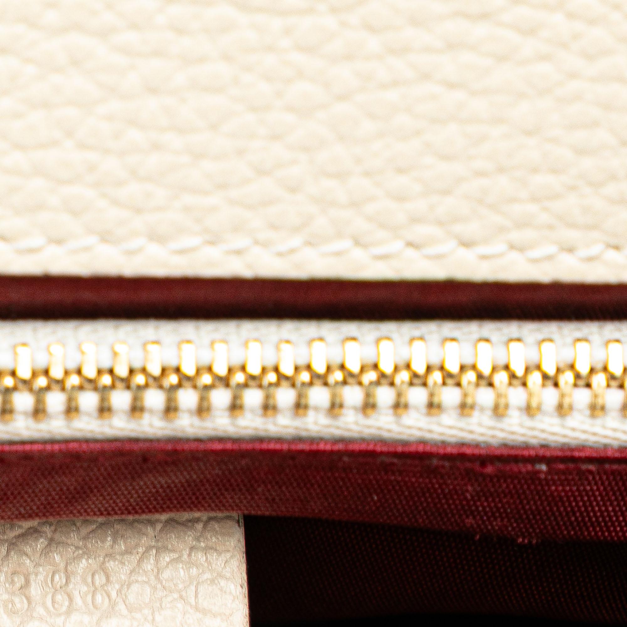 Gucci Small Grainy Calfskin Zumi Flap Crossbody