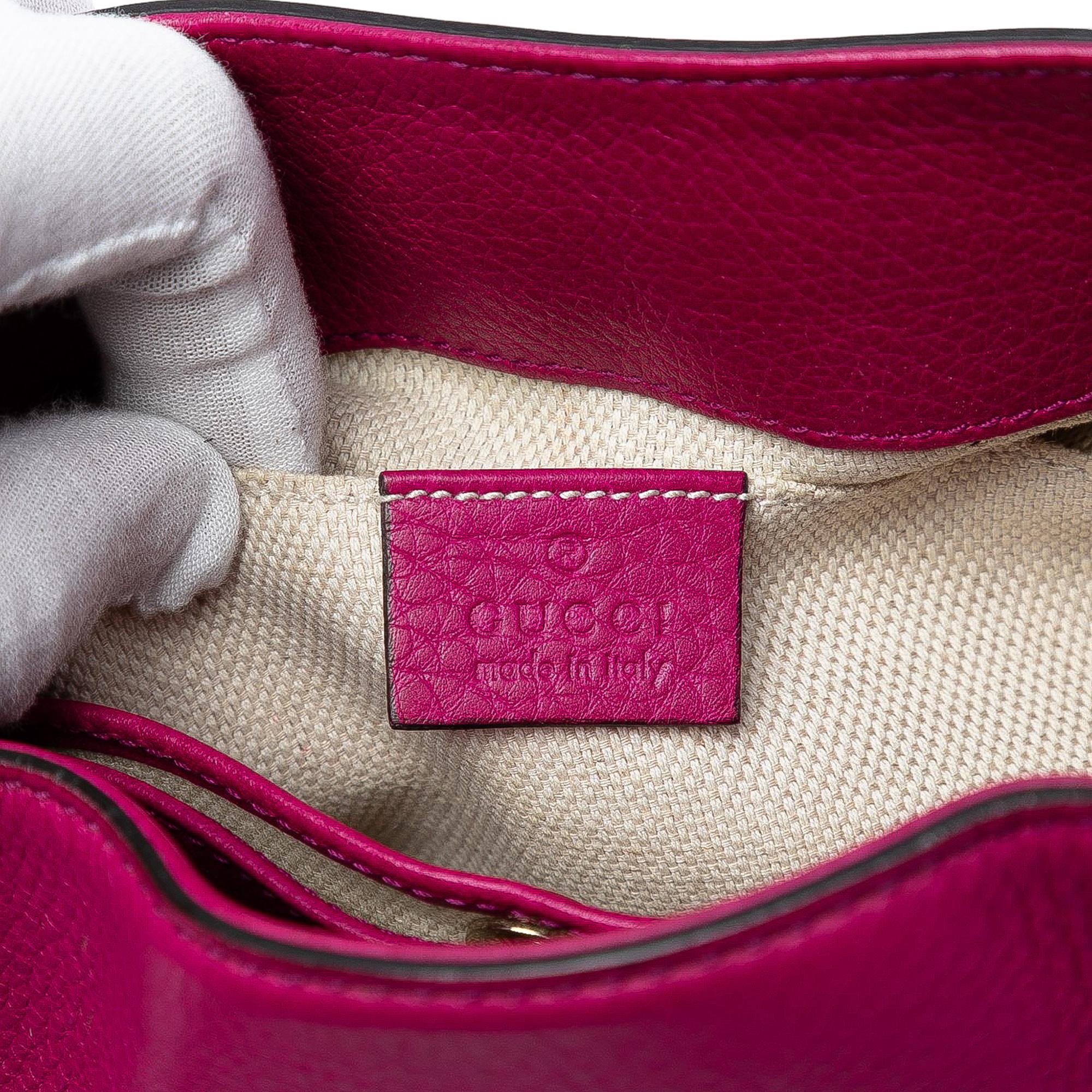Gucci Small Leather Soho Chain Tote