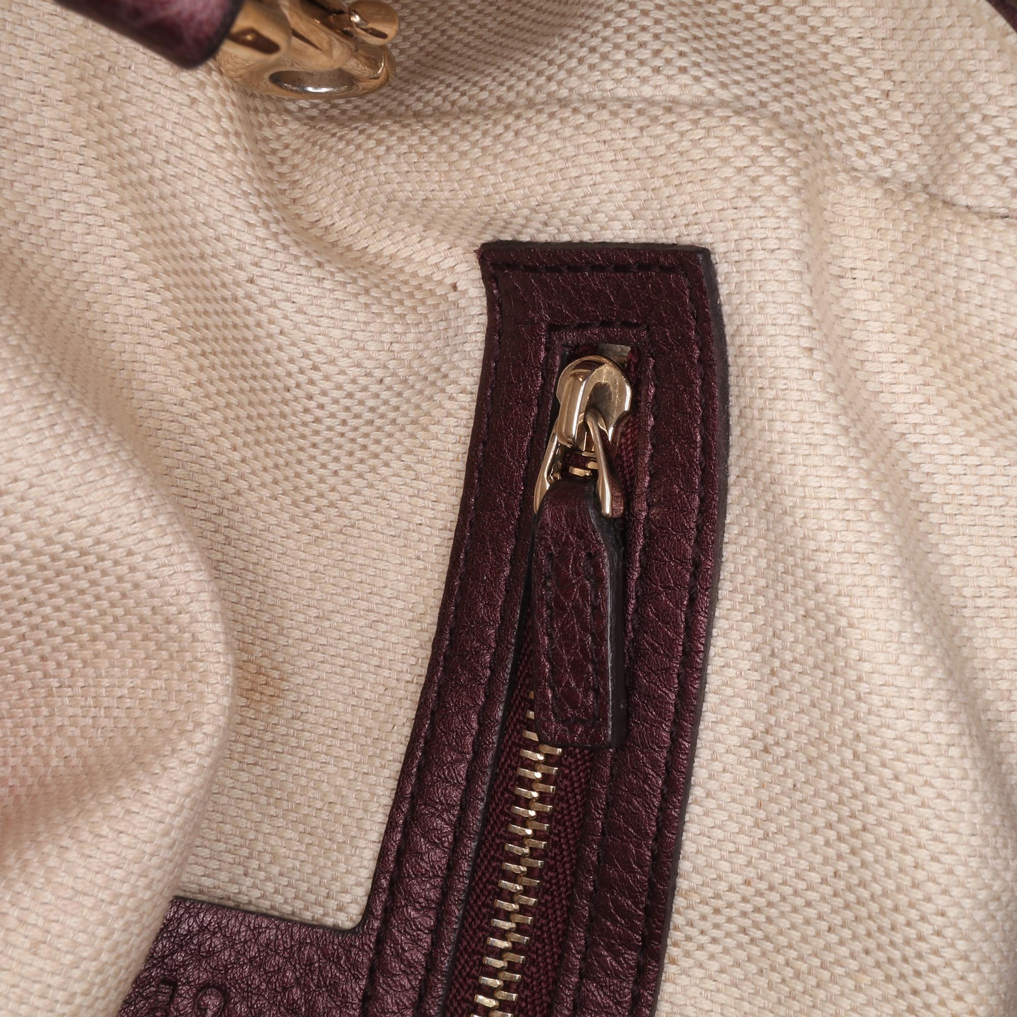 Gucci Small Leather Soho Satchel