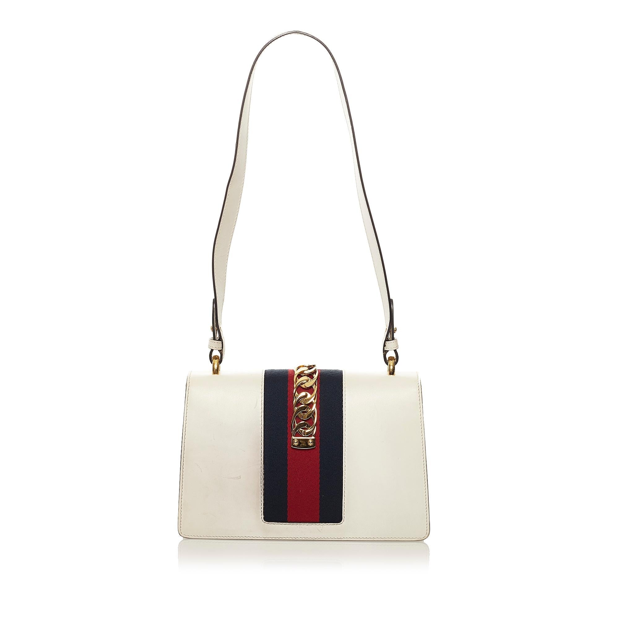 Gucci Small Sylvie Leather Shoulder Bag (SHG-34268)
