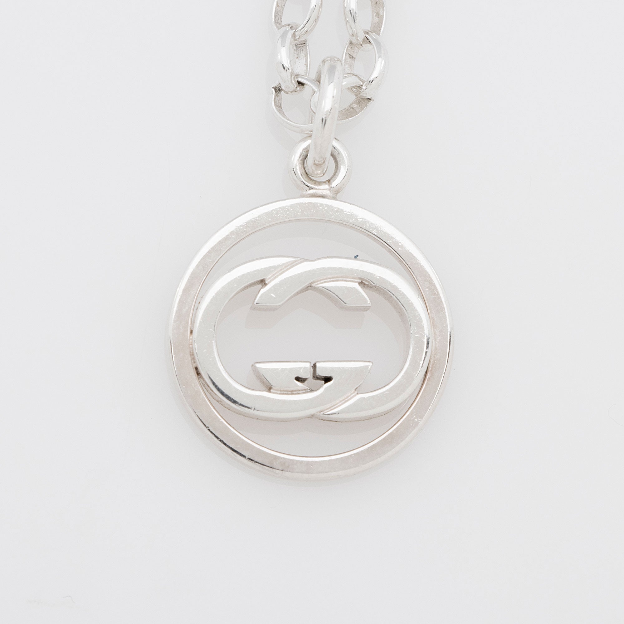 Gucci Sterling Silver Interlocking GG Necklace (SHF-nriOUx)