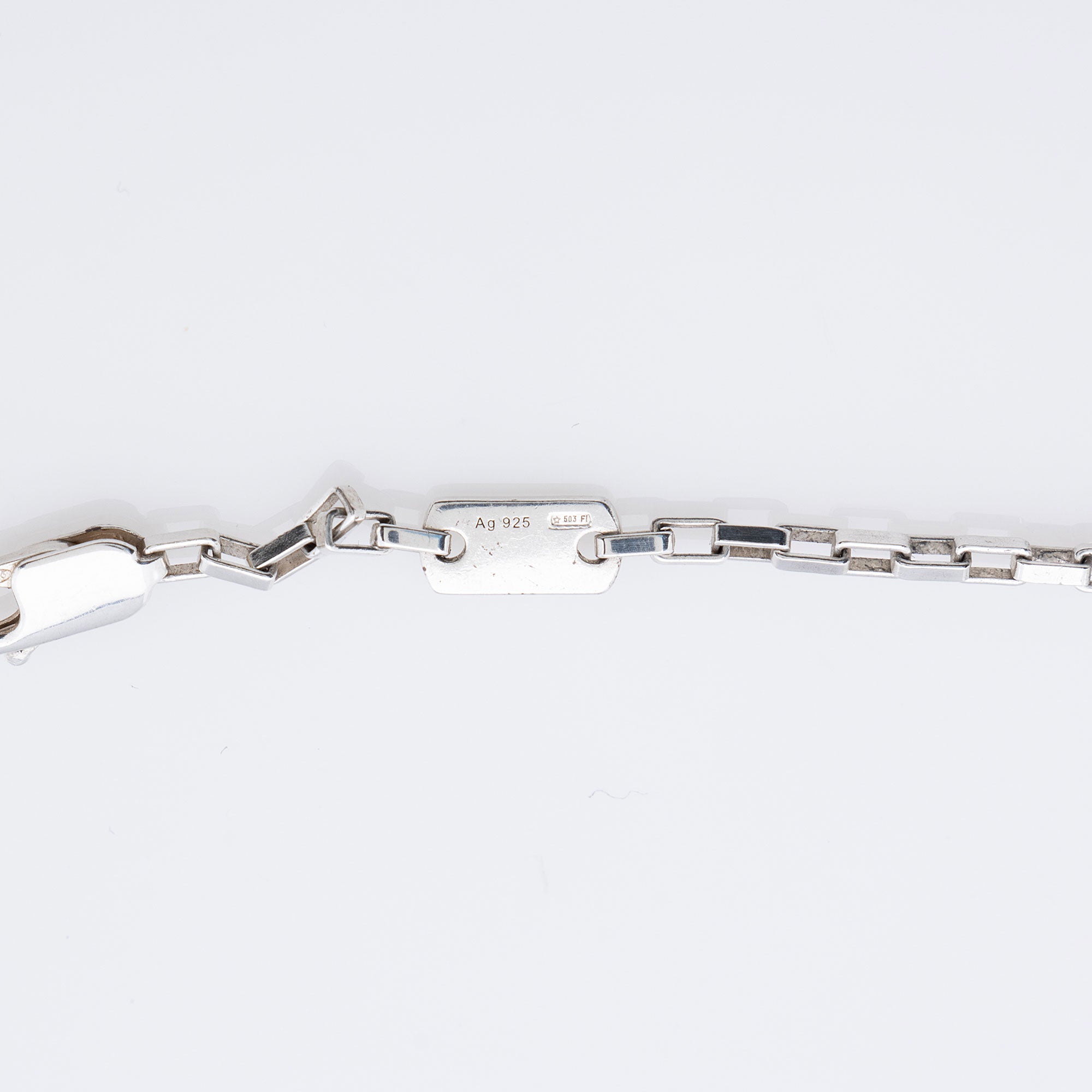 Gucci Sterling Silver Logo Plate Chain Link Necklace