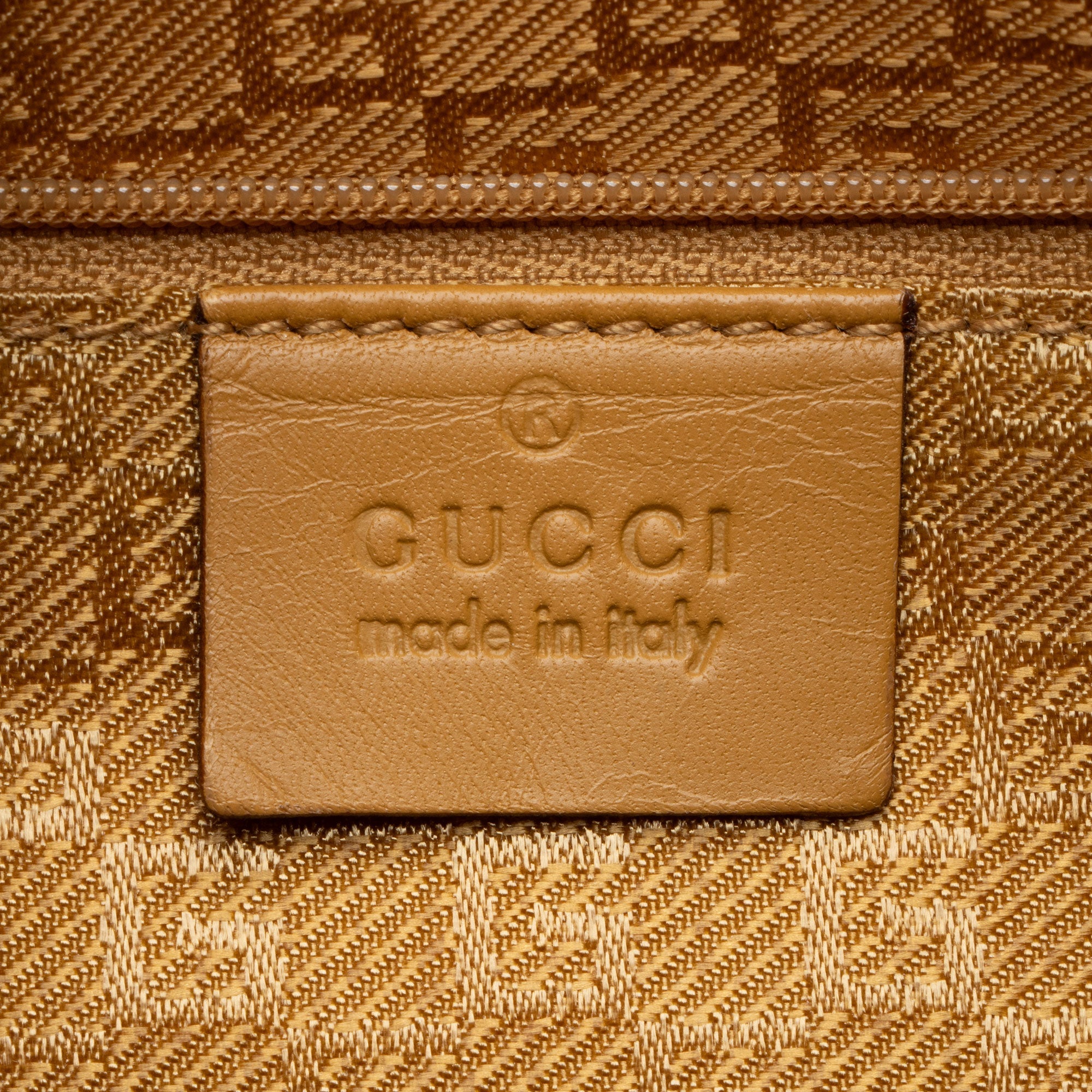 Gucci Suede Binoche Small Shoulder Bag (SHF-NVMLND)