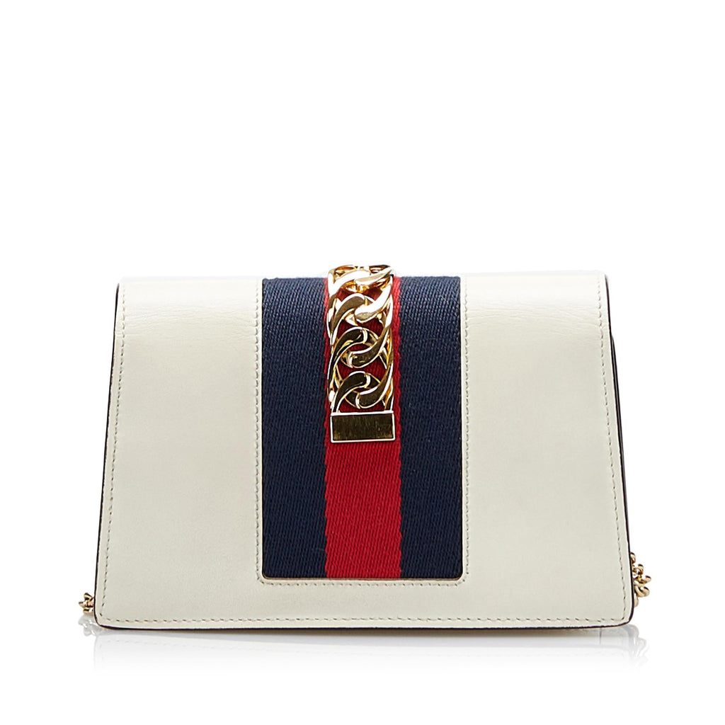 Gucci Super Mini Sylvie Crossbody Bag (SHG-ifuEsg)