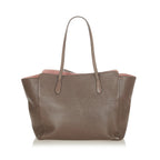Gucci Swing Leather Tote Bag (SHG-ZneLnc)