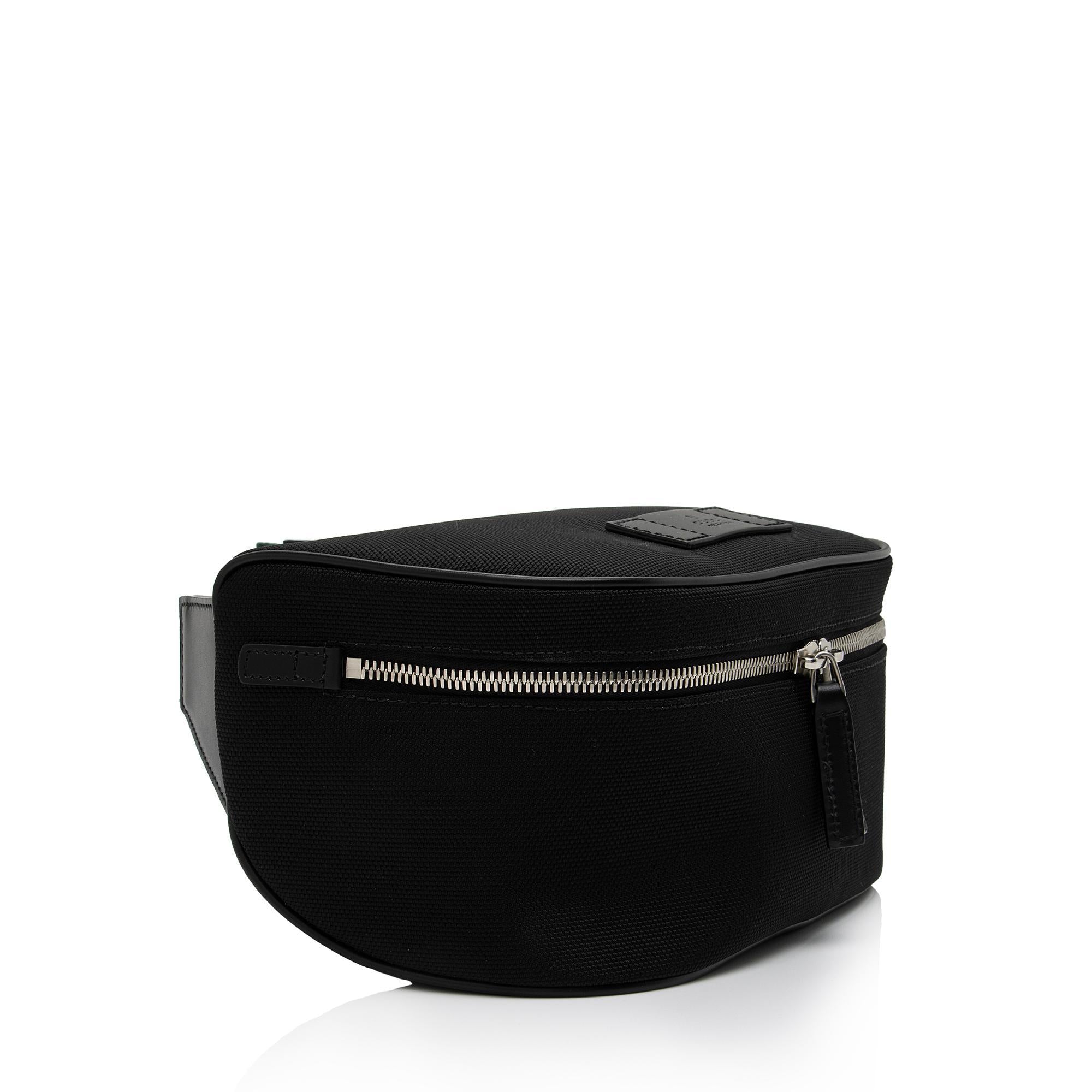 Gucci Techno Canvas Web Belt Bag (SHF-H9w0O5)