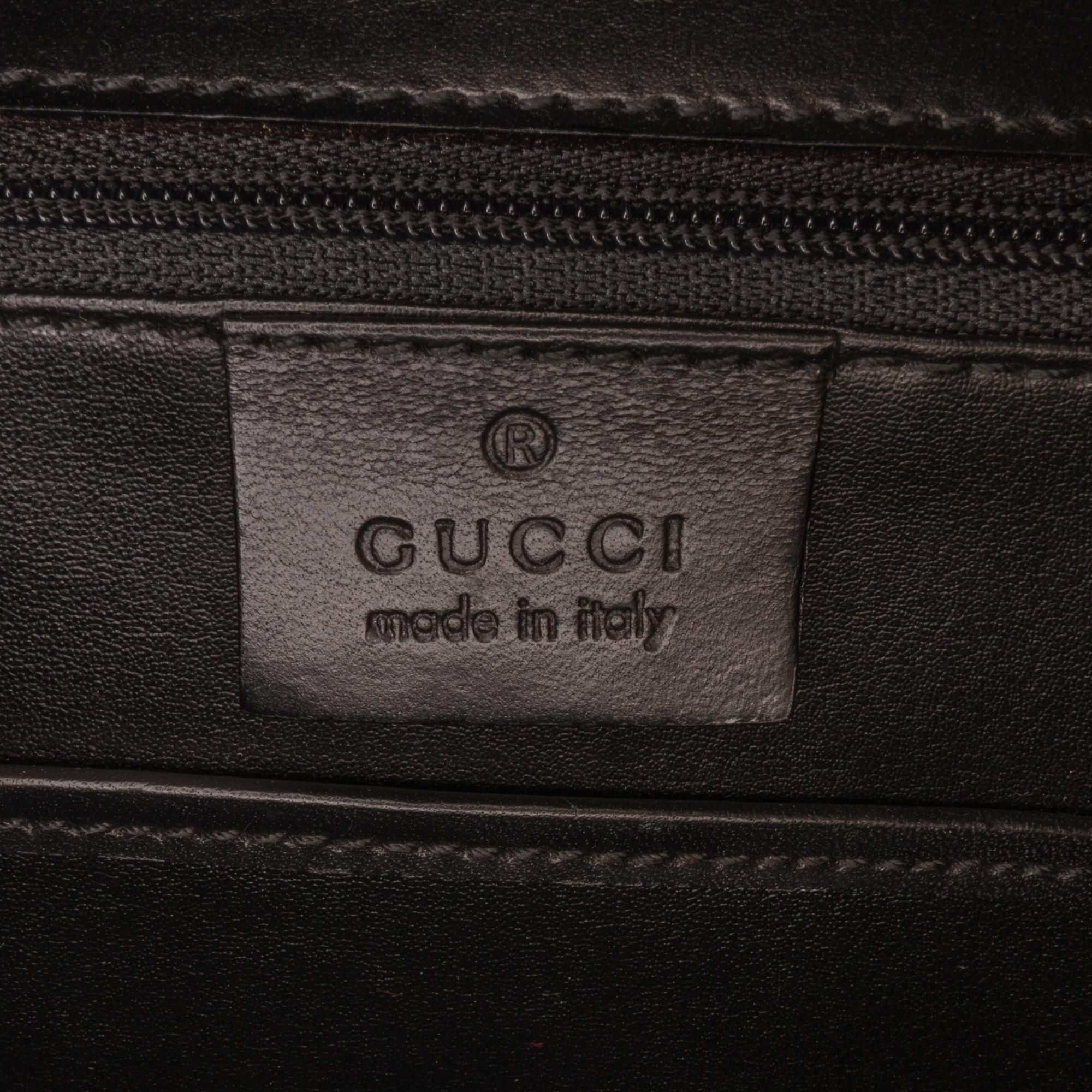 Gucci Velvet Twist Lock Satchel (SHG-LqJTBE)