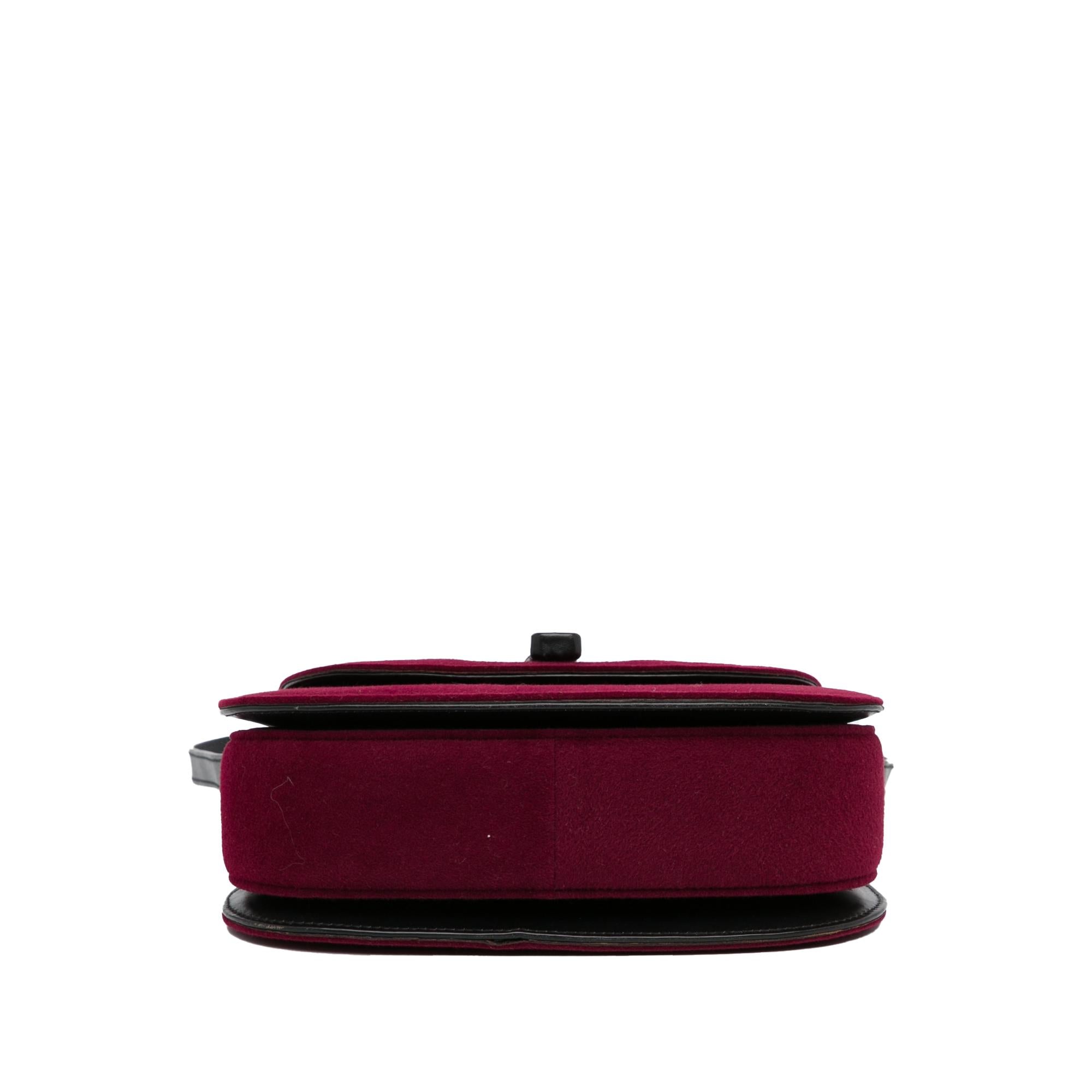 Gucci Velvet Twist Lock Satchel (SHG-LqJTBE)