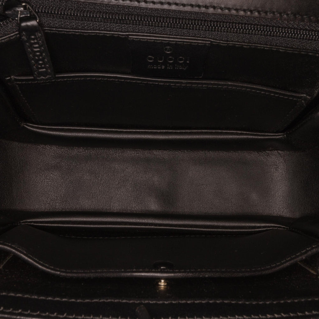 Gucci Velvet Twist Lock Satchel (SHG-LqJTBE)