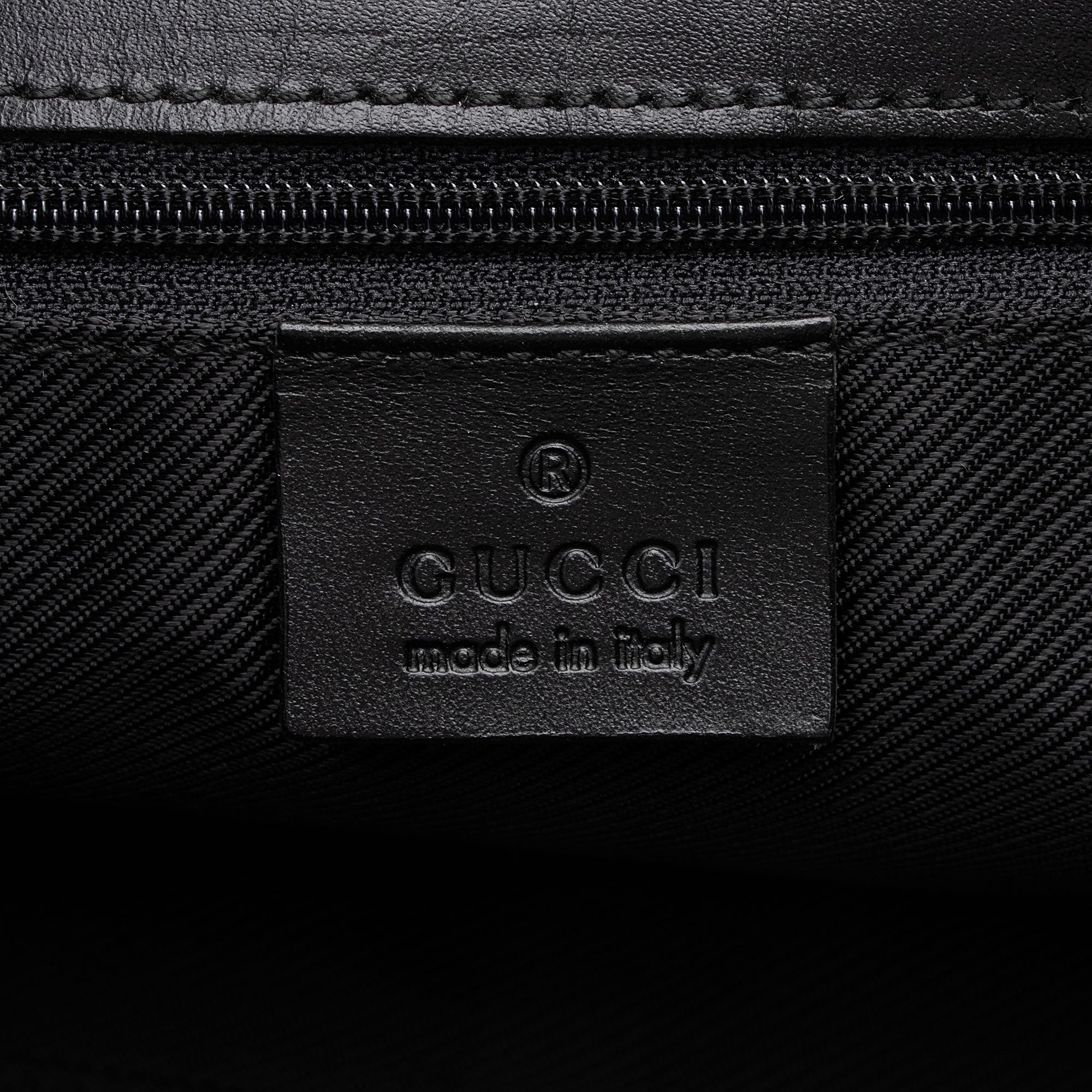 Gucci Vintage GG Canvas Bardot Medium Shoulder Bag (SHF-MzOFGC)
