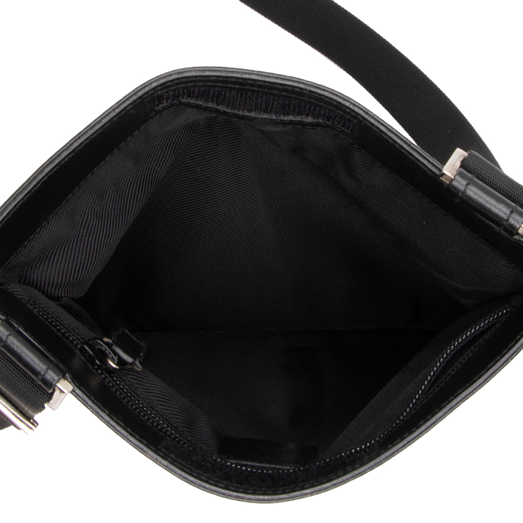 Gucci Vintage GG Canvas Messenger (SHF-jzVt7I)