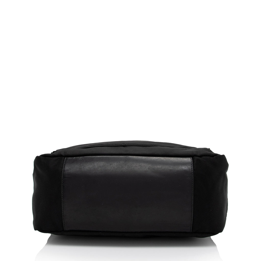 Gucci Vintage Nylon Bamboo Hobo (SHF-jDdhwP)
