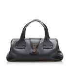 Gucci Wood Hook Closure Leather Handbag (SHG-36643)