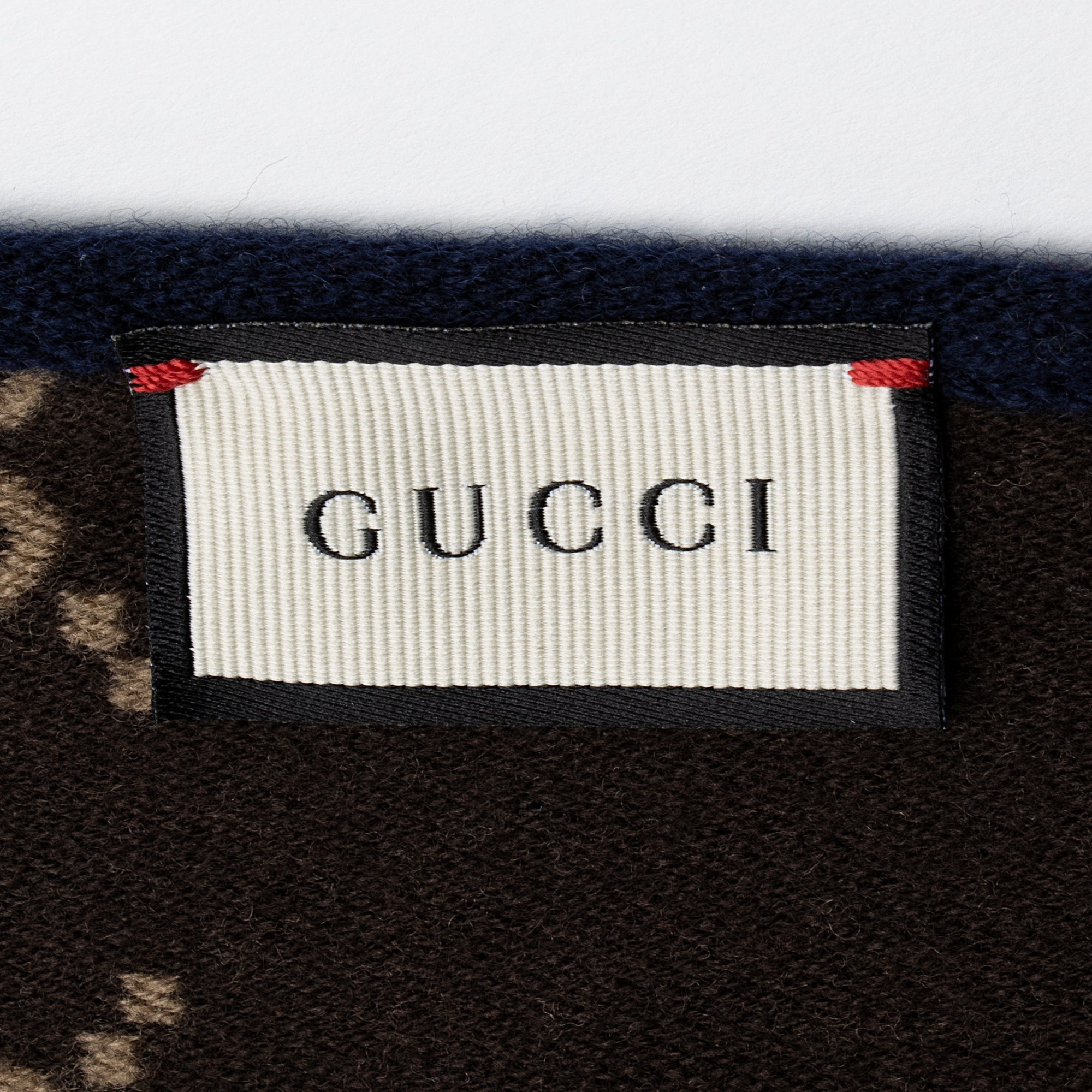 Gucci Wool Silk GG Scarf (SHF-22311)