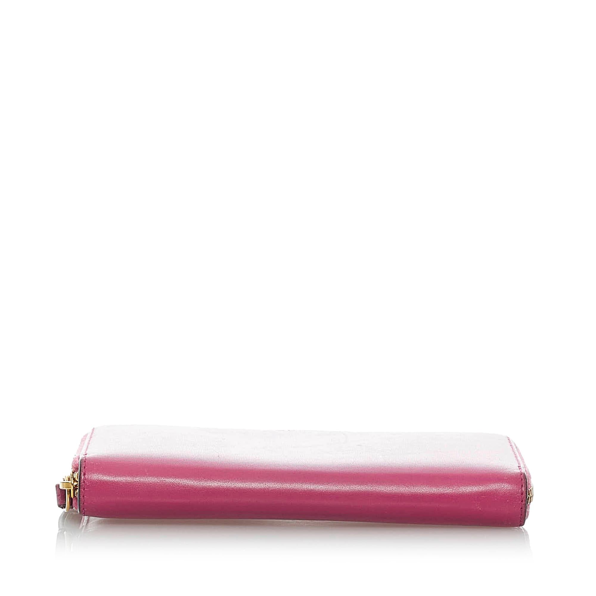 Gucci Zip Around Leather Wallet (SHG-33208)