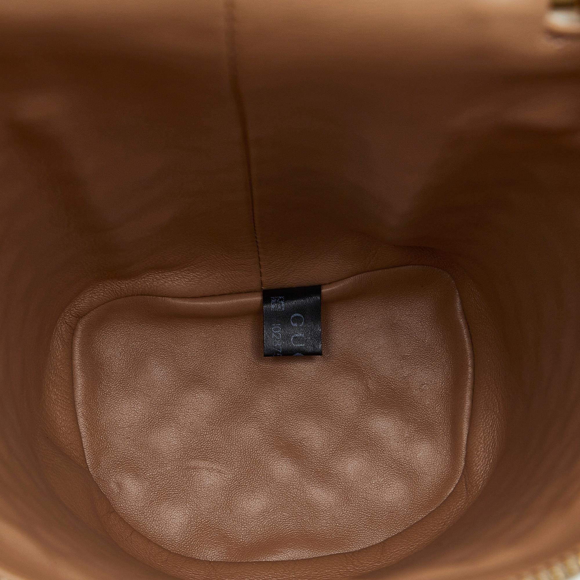 Gucci Zumi Cylindrical Crossbody (SHG-CYMDgl)