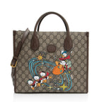 Gucci x Disney GG Supreme Donald Duck Medium Tote (SHF-2Aw3L3)