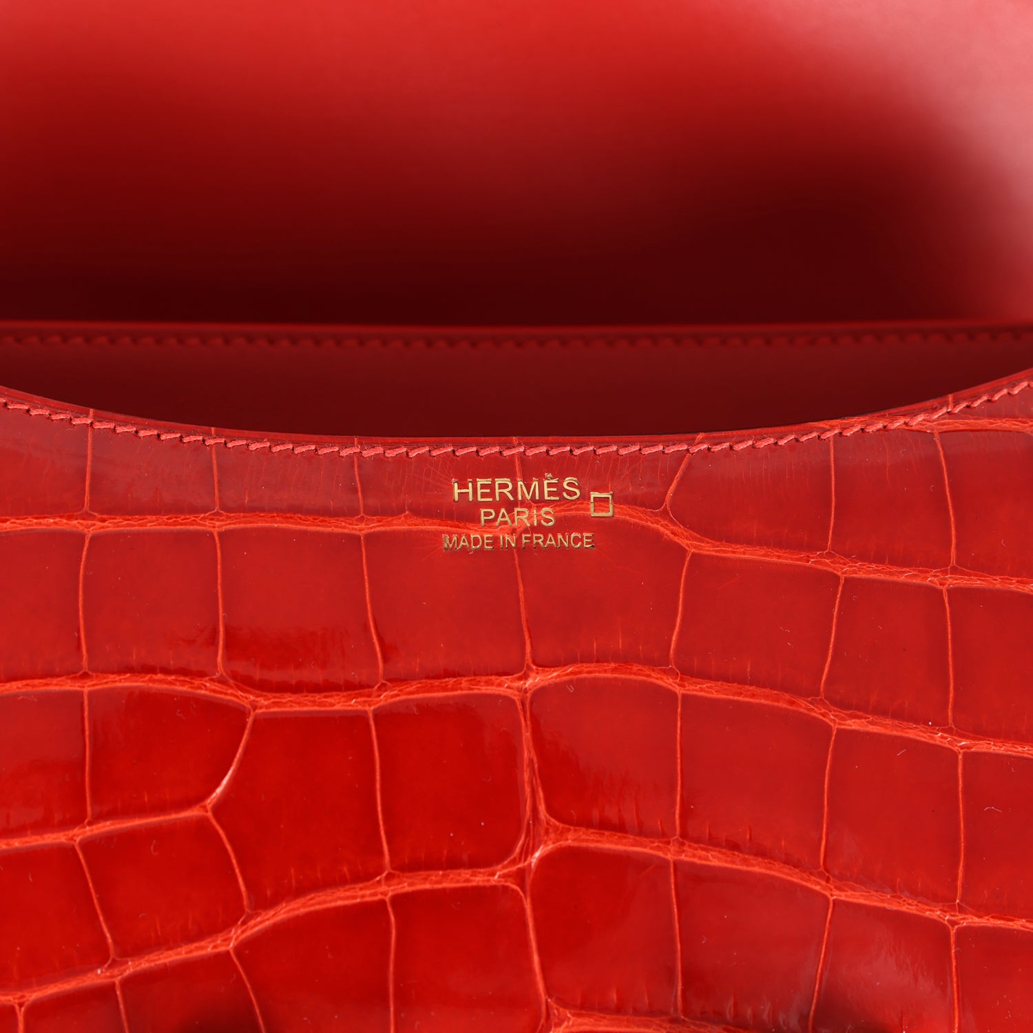 Hermes Constance 24 Geranium Shiny Alligator Gold Hardware