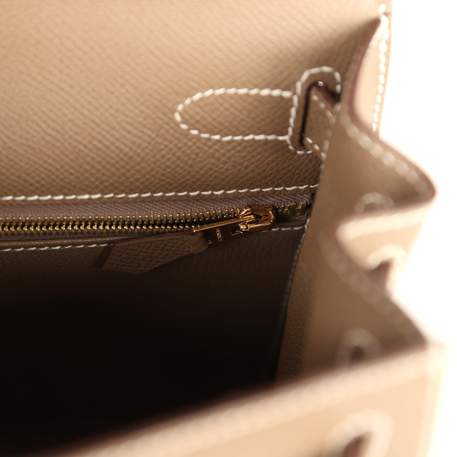 Hermes Kelly Sellier 28 Etoupe Epsom Gold Hardware
