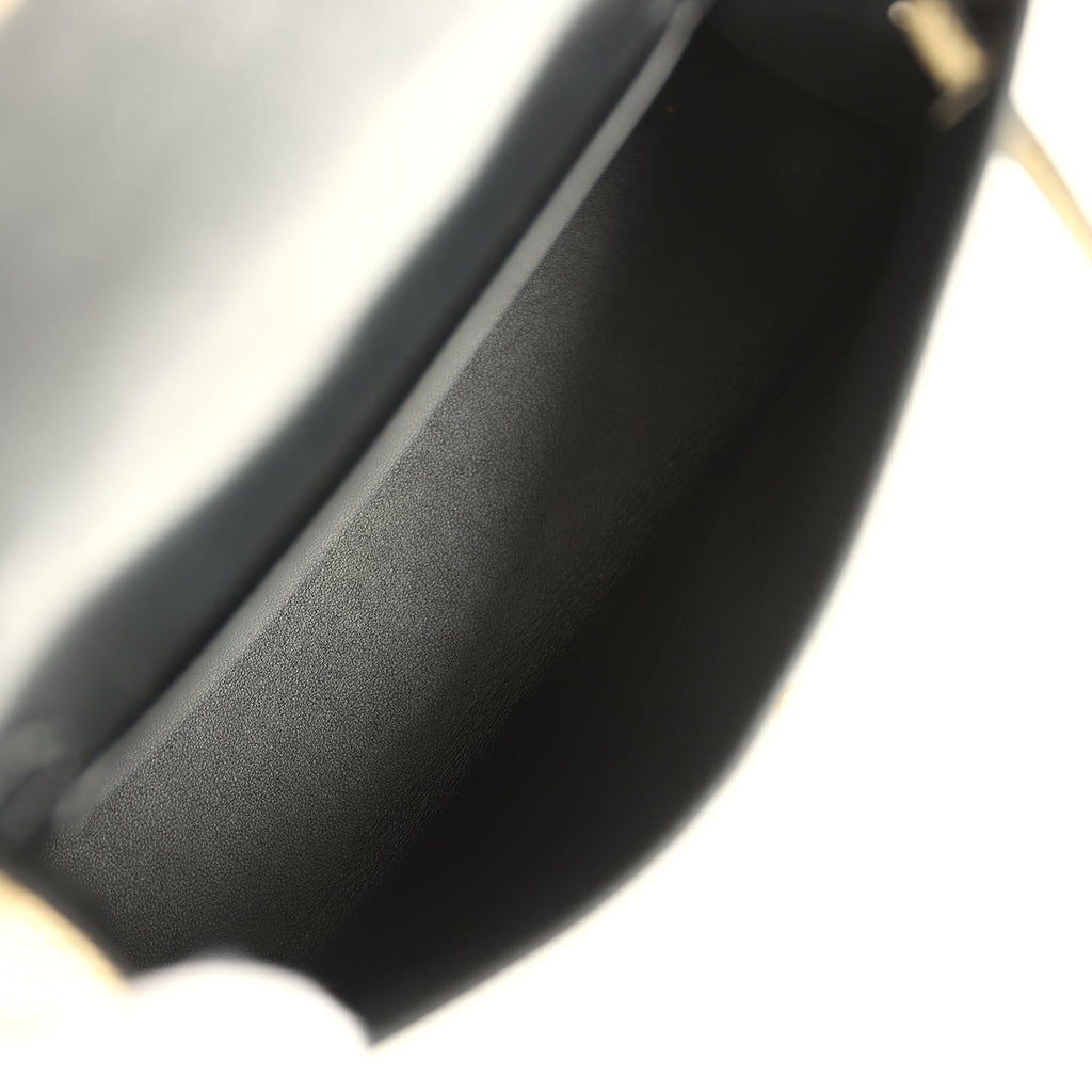Hermes Special Order (HSS) Kelly Sellier 20 Black and Vanille Matte Alligator Permabrass Hardware