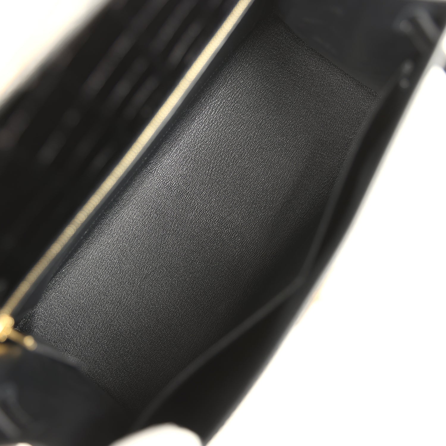 Hermes Kelly Sellier 28 Black Shiny Niloticus Crocodile Gold Hardware