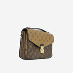 Louis Vuitton Pochette Métis