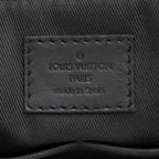 Louis Vuitton Calfskin Aerogram Takeoff Messenger Bag (SHF-QgVacu)