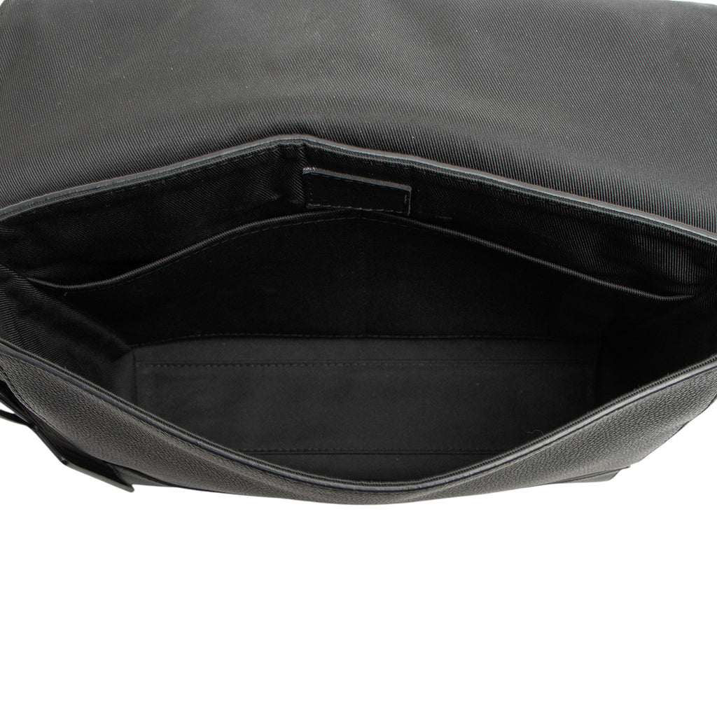 Louis Vuitton Calfskin Aerogram Takeoff Messenger