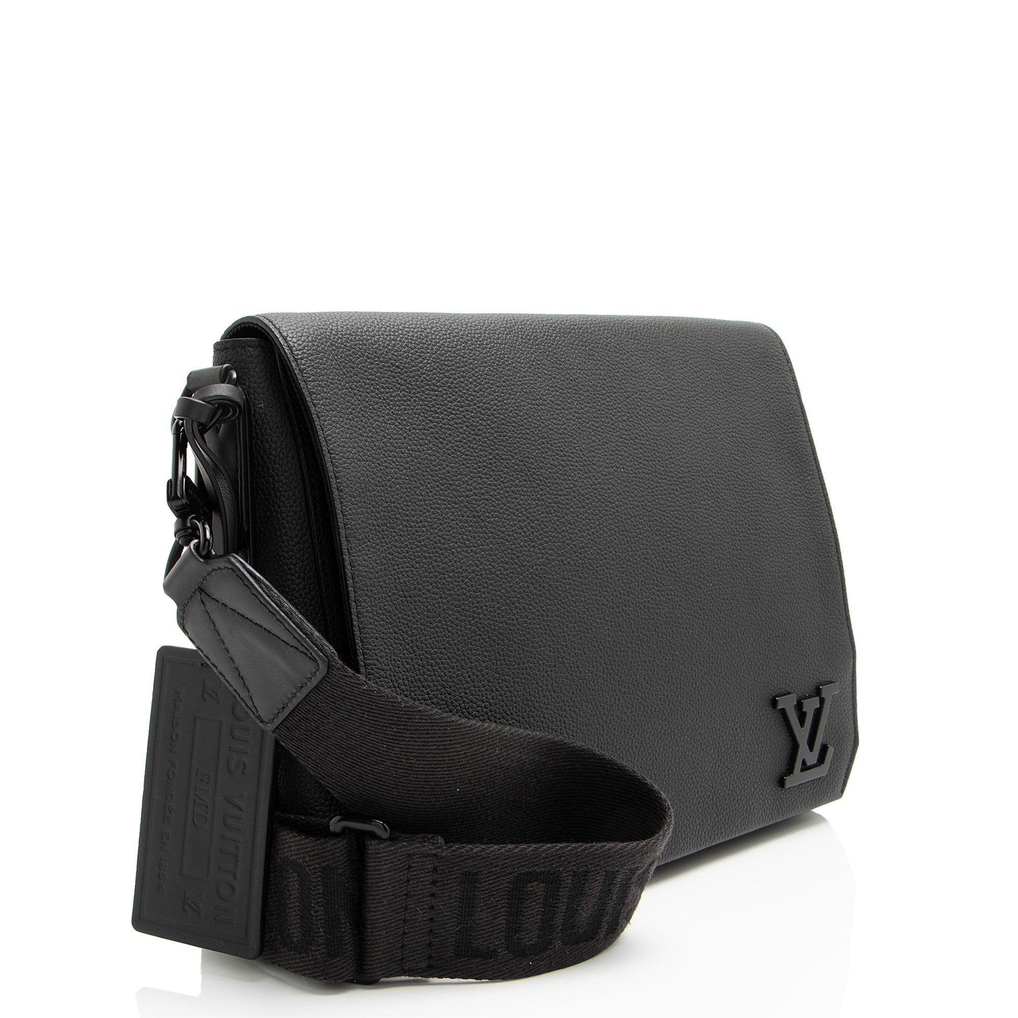 Louis Vuitton Calfskin Aerogram Takeoff Messenger