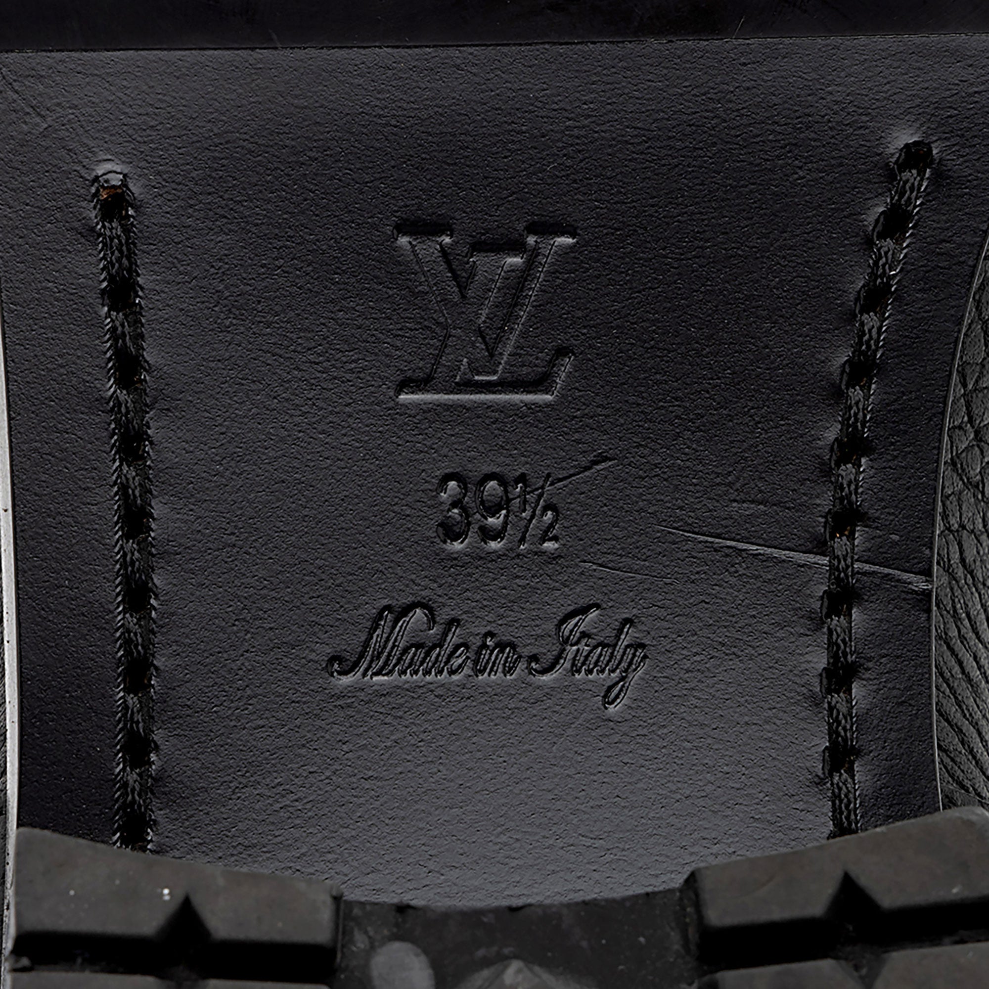 Louis Vuitton Calfskin Chain Outlaw Boots - Size 9.5 / 39.5 (SHF-mFrkQR)