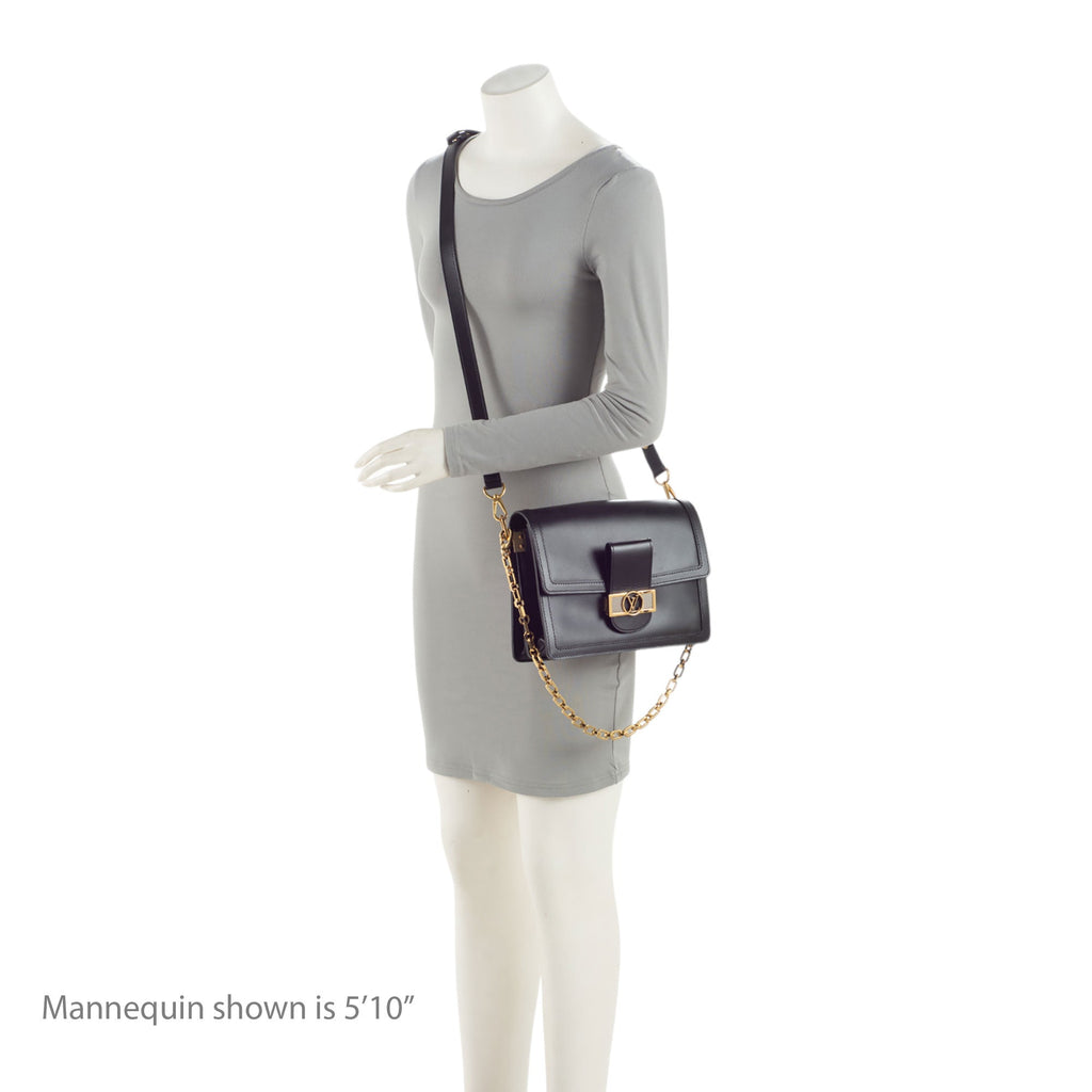 Louis Vuitton Calfskin Dauphine MM Shoulder Bag (SHF-cZl8DJ)