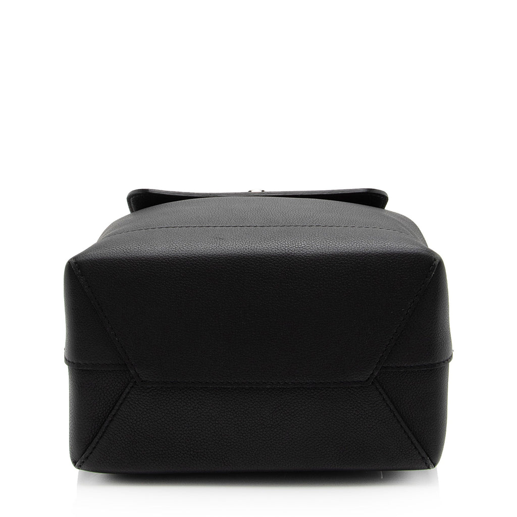 Louis Vuitton Calfskin Lockme Backpack (SHF-zVEB4r)