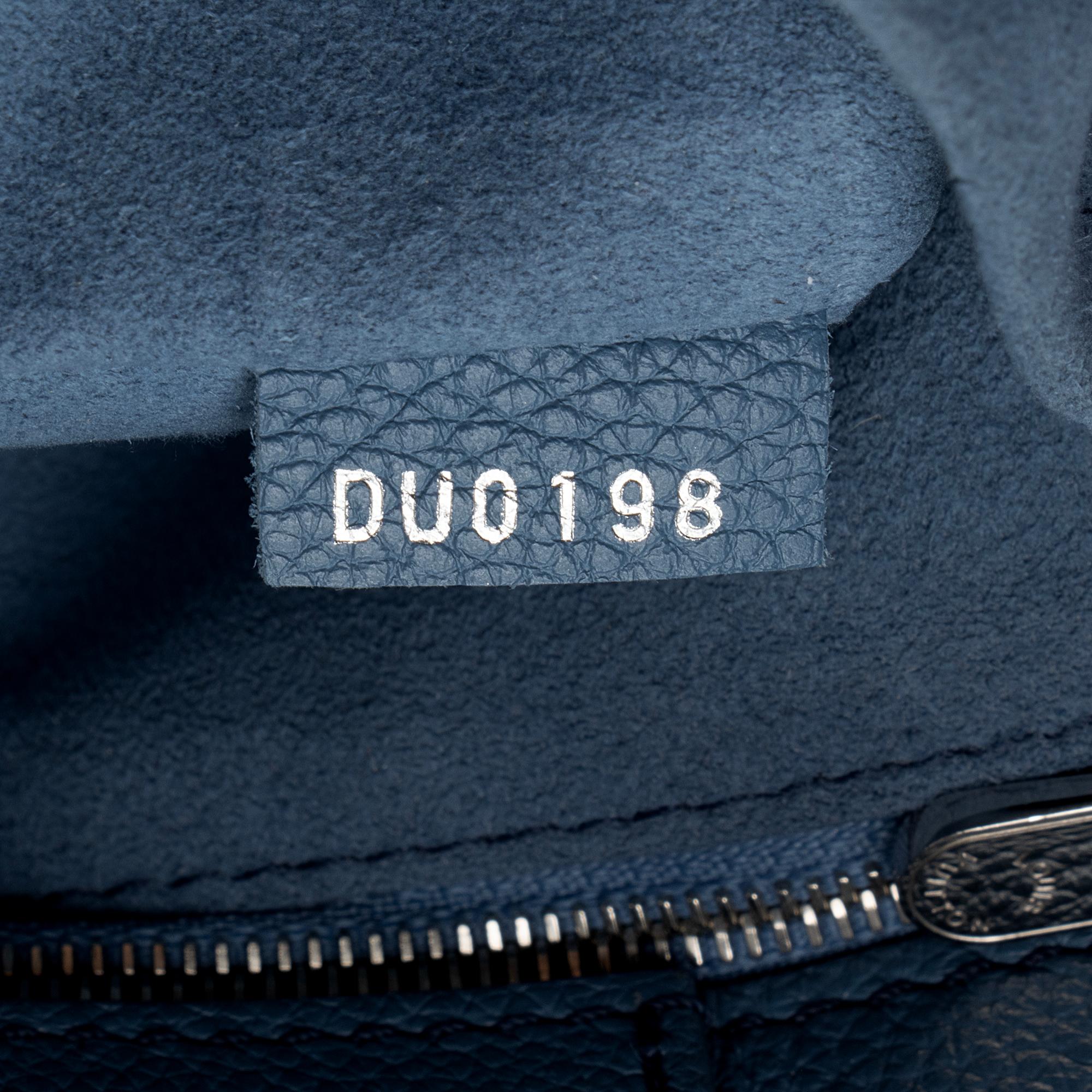 Louis Vuitton Calfskin Lockme Bucket Bag (SHF-ScNH8i)