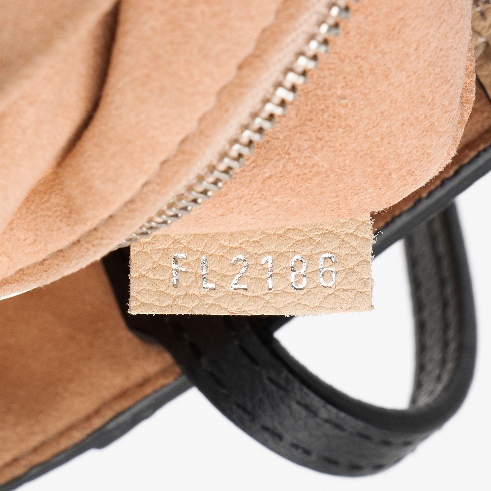 Louis Vuitton Calfskin Lockme Cabas Tote (SHF-pDcHNY)