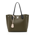 Louis Vuitton Calfskin Lockme Go Tote (SHF-21691)