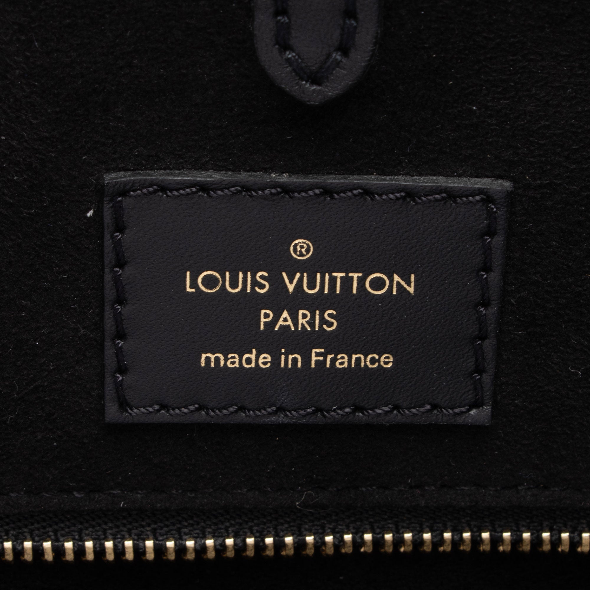 Louis Vuitton Calfskin Monogram Canvas Fold Tote MM (SHF-DEf7bl)