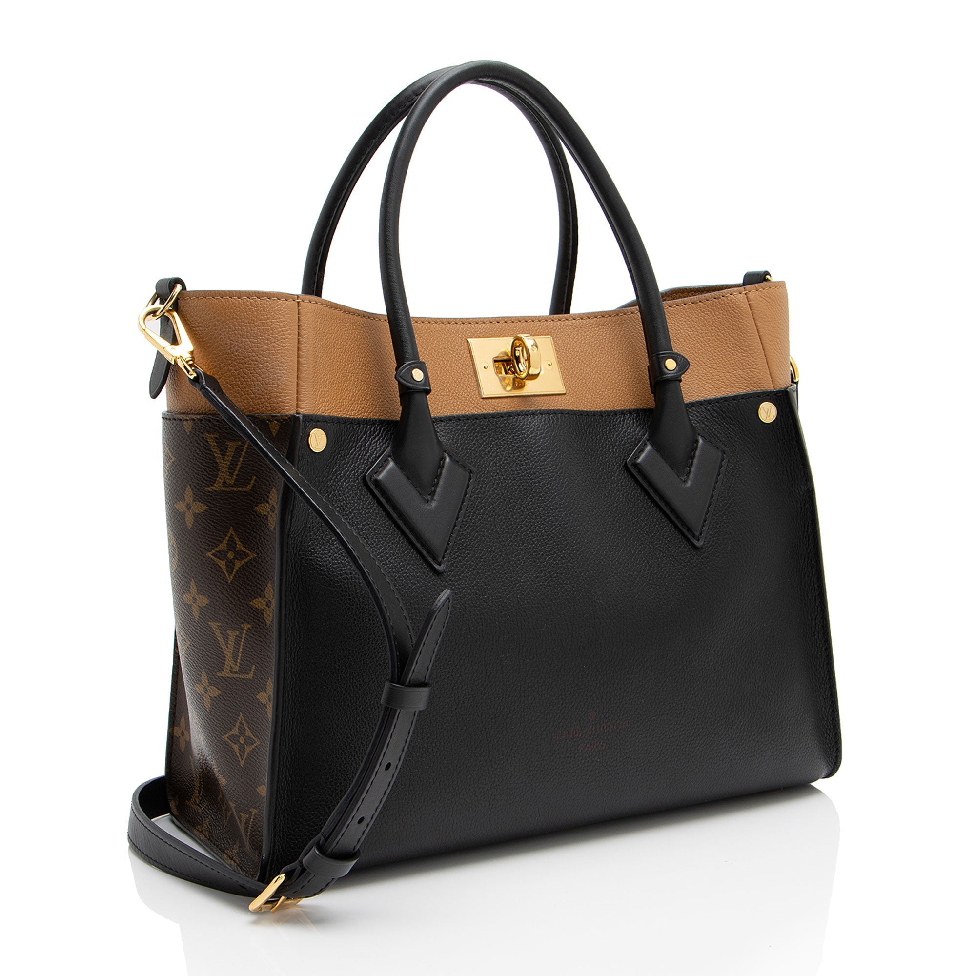 Louis Vuitton Calfskin Monogram Canvas On My Side MM Tote (SHF-vj1OwL)